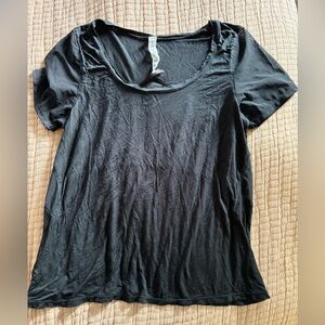 Alo Yoga workout top